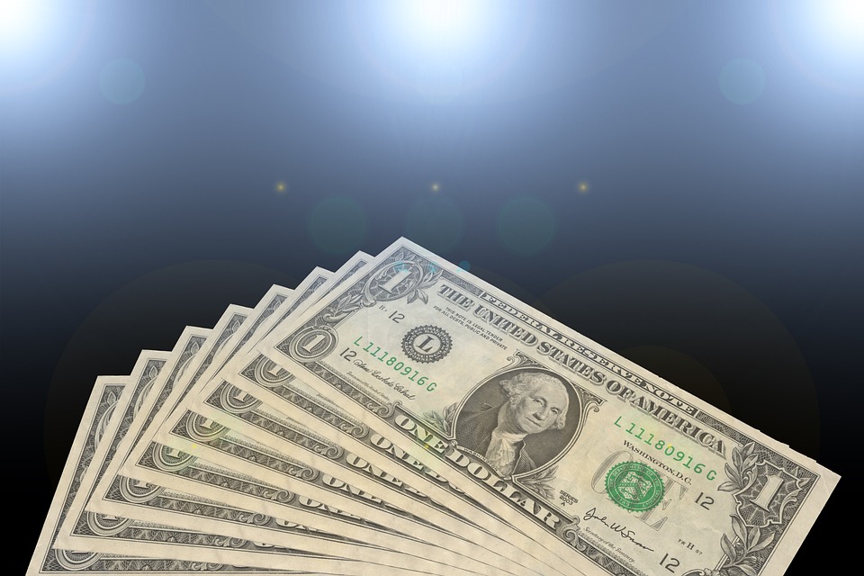 急用钱别愁！2025年微信零钱通借钱攻略及相关产品介绍