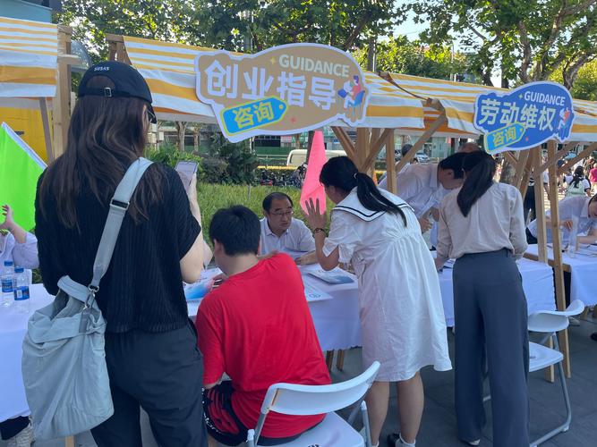 小程序网站接活_活灵活用小程序就业信息_阜桥街道活灵活用平台