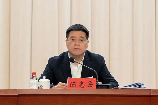 2025年中国联通股票基础分析报告_联通股票报告基础分析中国年报_2020年中国联通股票